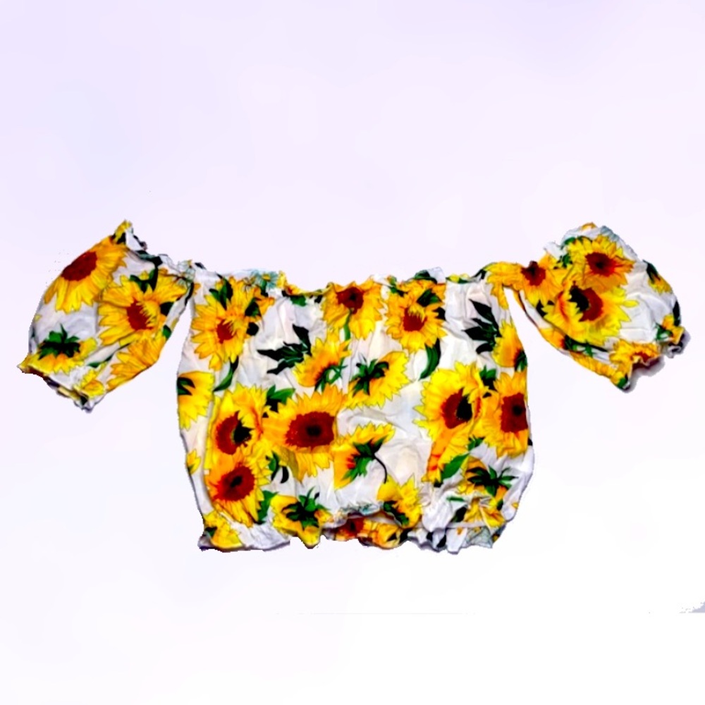 Floral Off-the-Shoulder Crop Top